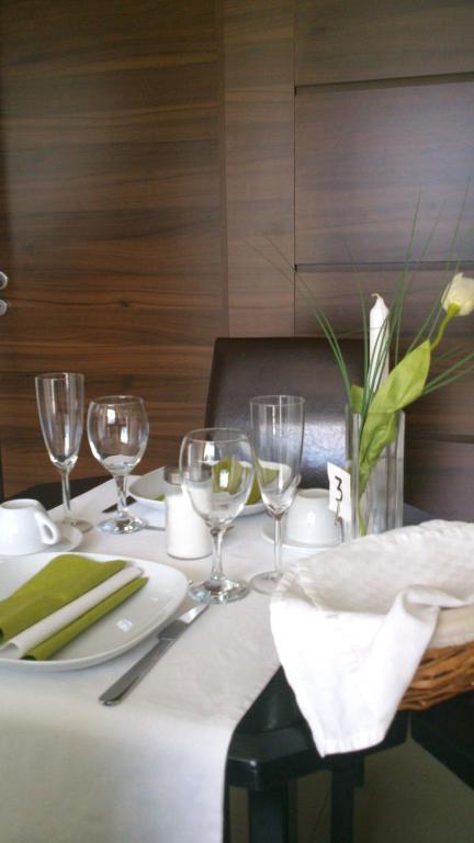 Penzion Luxor Trnava Room photo